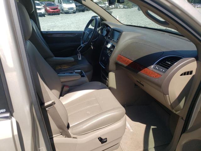 Photo 5 from auction – 2013 CHRYSLER TOWN & COU with VIN 2C4RC1CG1DR722733