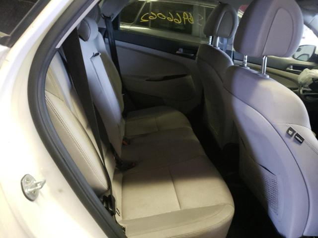 Photo 6 from auction – 2018 HYUNDAI TUCSON SE with VIN KM8J2CA48JU808412