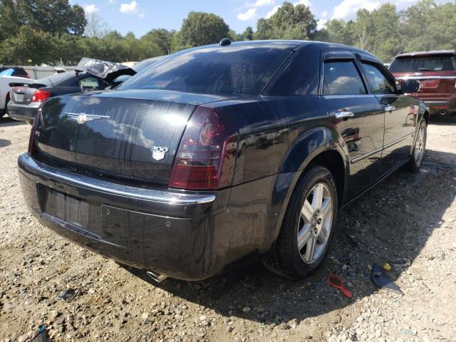 Photo 4 from auction – 2005 CHRYSLER 300C with VIN 2C3AK63H95H639665