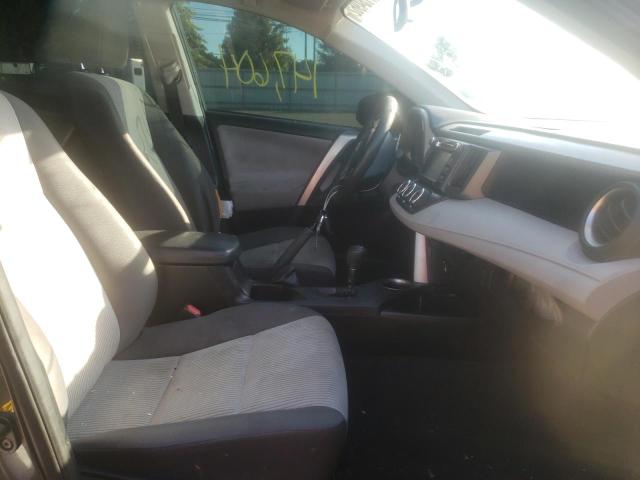 Photo 5 from auction – 2015 TOYOTA RAV4 LE with VIN JTMZFREV6FJ037619