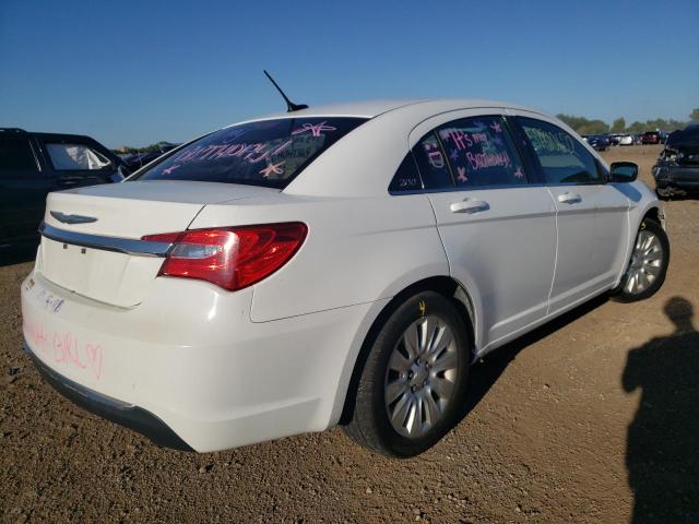 Photo 4 from auction – 2014 CHRYSLER 200 LX with VIN 1C3CCBAB6EN212576
