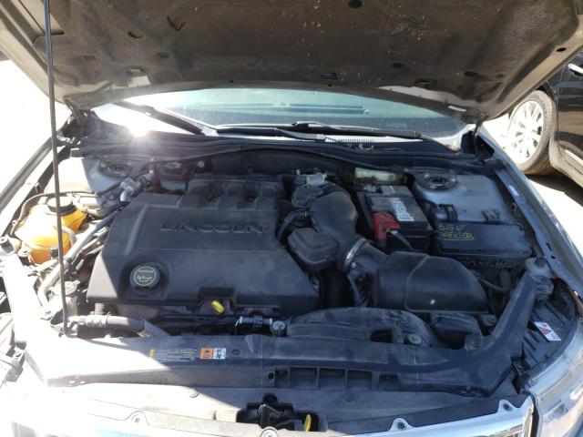 Zdjęcie 7 z aukcji – 2008 LINCOLN MKZ z VIN 3LNHM28T18R632529