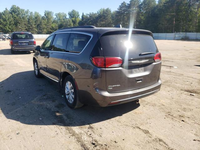 Photo 3 from auction – 2017 CHRYSLER PACIFICA T with VIN 2C4RC1BG0HR539380