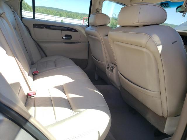 Photo 6 from auction – 2000 LINCOLN TOWN CAR S with VIN 1LNHM82W0YY813645