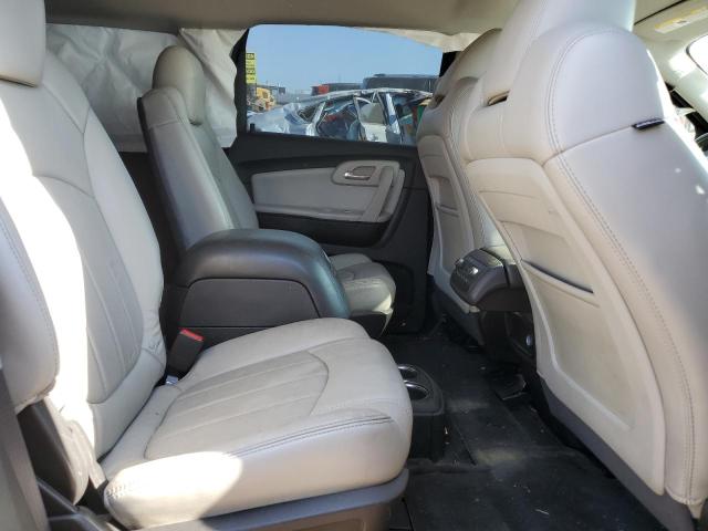 Photo 6 from auction – 2010 CHEVROLET TRAVERSE L with VIN 1GNLRHED2AS105732