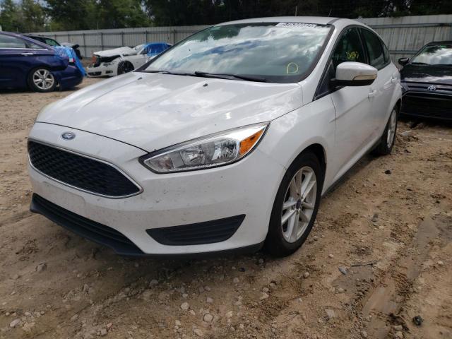 Foto 2 de la subasta – 2015 FORD FOCUS SE con VIN 1FADP3K27FL308132