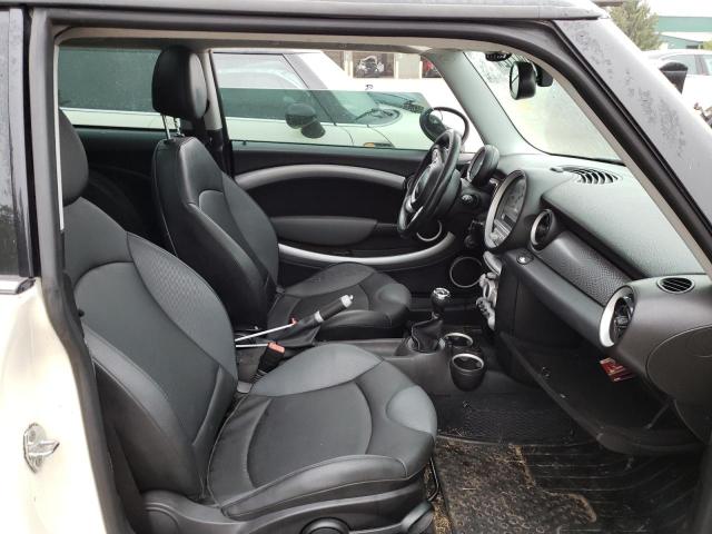 Photo 5 from auction – 2009 MINI COOPER S with VIN WMWMF73589TT97904