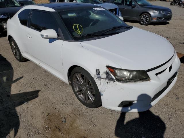 TOYOTA SCION TC 2013 with VIN JTKJF5C7XD3050829 - Photo from auction