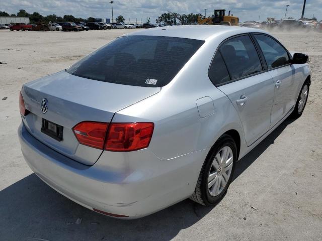 Photo 4 from auction – 2014 VOLKSWAGEN JETTA BASE with VIN 3VW2K7AJ2EM292559