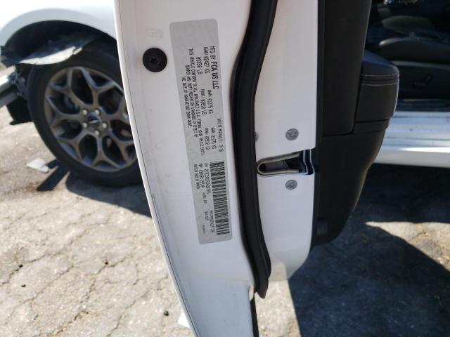 Photo 10 from auction – 2018 CHRYSLER 300 S with VIN 2C3CCAGG9JH267331