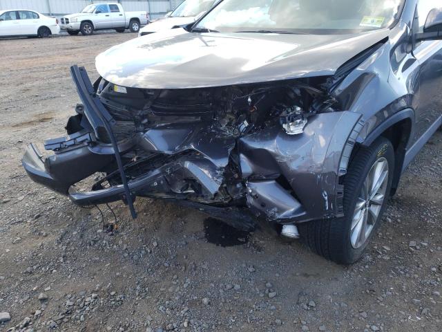 Photo 9 from auction – 2016 TOYOTA RAV4 LIMIT with VIN 2T3DFREV9GW454200