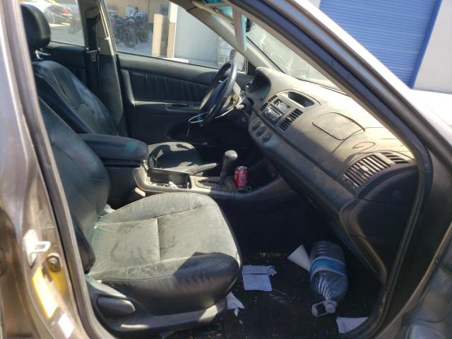 Photo 5 from auction – 2003 TOYOTA CAMRY LE with VIN 4T1BF30K23U552943