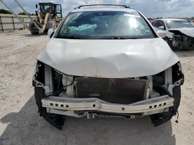 Photo 9 from auction – 2018 HONDA ODYSSEY EX with VIN 5FNRL6H77JB104491