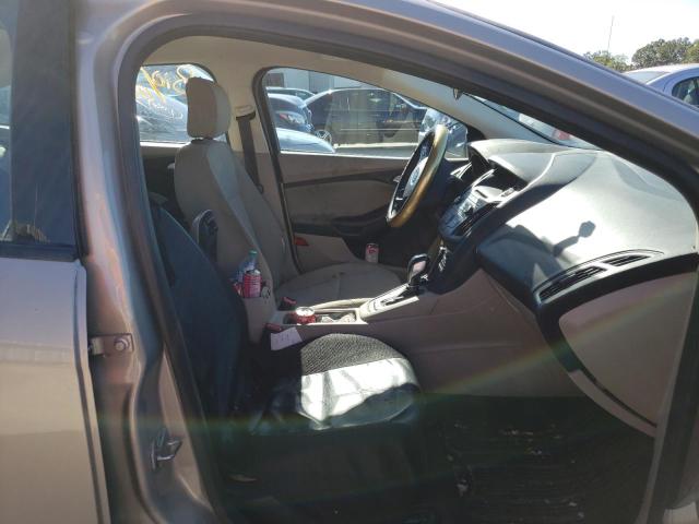 Photo 5 from auction – 2015 FORD FOCUS SE with VIN 1FADP3F21FL381037