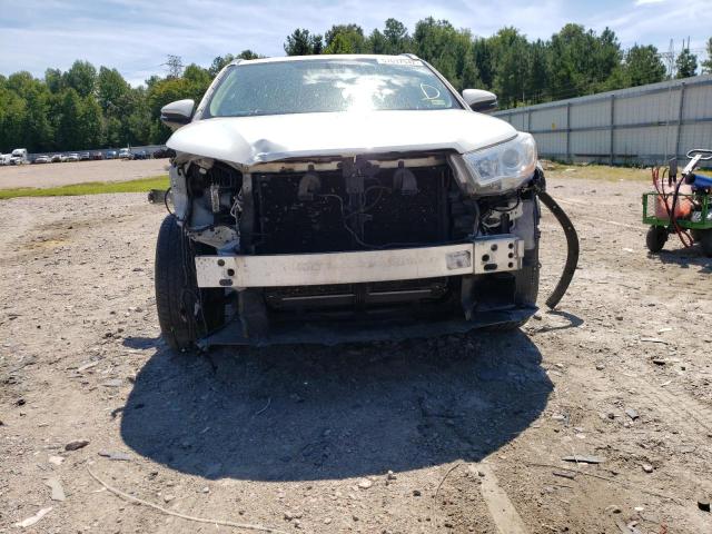 Photo 9 from auction – 2015 TOYOTA HIGHLANDER with VIN 5TDJKRFH4FS161487