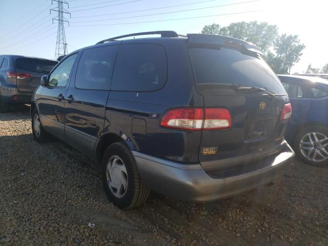 Photo 3 from auction – 2002 TOYOTA SIENNA XLE with VIN 4T3ZF13CX2U442249