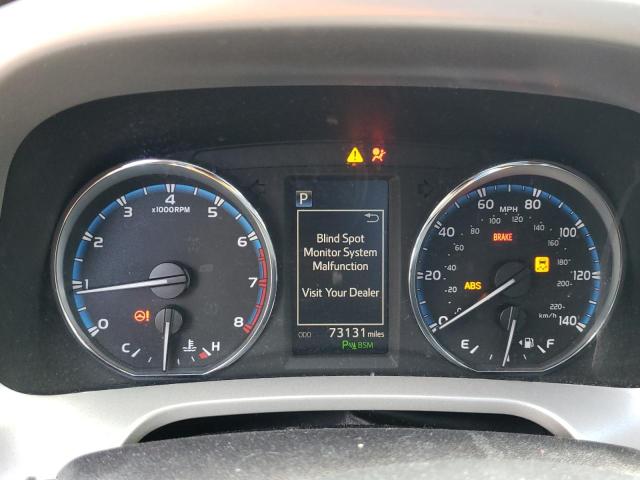 Photo 8 from auction – 2017 TOYOTA RAV4 LIMIT with VIN 2T3DFREV0HW655582