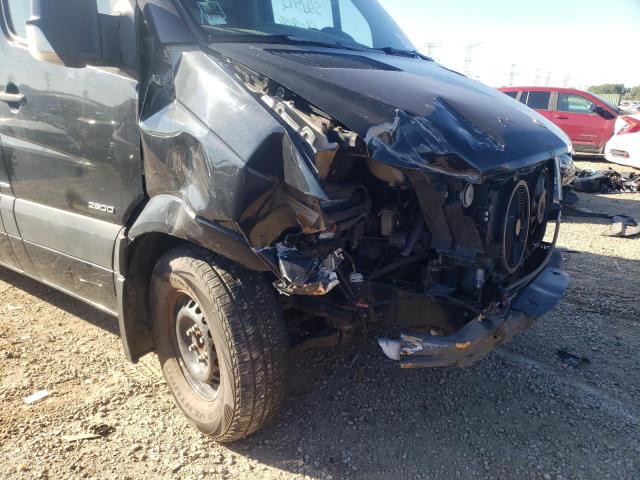 Photo 9 from auction – 2014 MERCEDES-BENZ SPRINTER 2 with VIN WD3PE8DCXE5837717