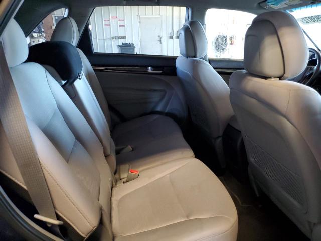 Photo 6 from auction – 2014 KIA SORENTO LX with VIN 5XYKT3A67EG525563