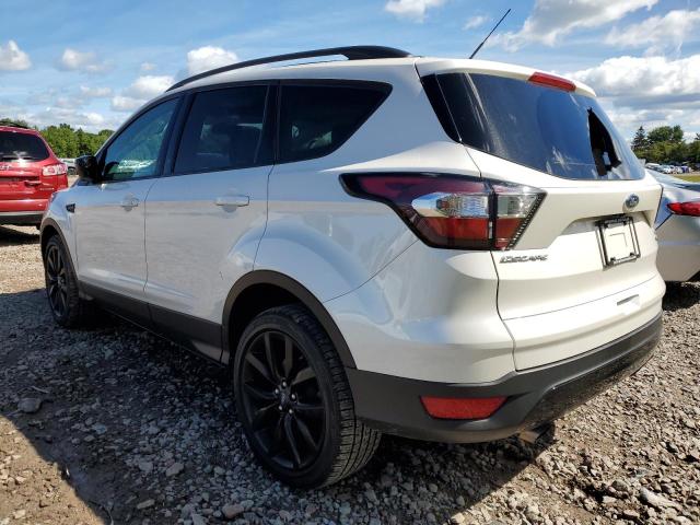 Photo 3 from auction – 2018 FORD ESCAPE SE with VIN 1FMCU9GD8JUC25643