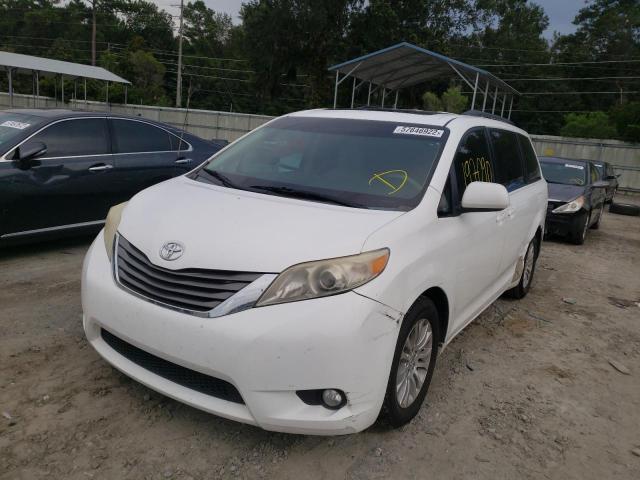 Photo 2 from auction – 2011 TOYOTA SIENNA XLE with VIN 5TDYK3DC1BS084137
