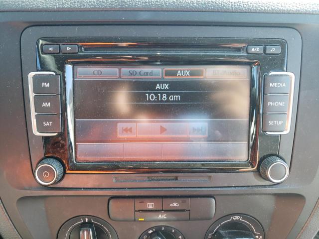 Photo 9 from auction – 2015 VOLKSWAGEN JETTA BASE with VIN 3VW2K7AJ3FM354603