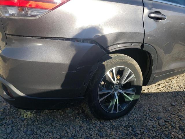 Photo 9 from auction – 2019 TOYOTA HIGHLANDER with VIN 5TDZARFH1KS044451