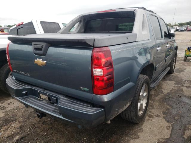 Photo 4 from auction – 2011 CHEVROLET AVALANCHE with VIN 3GNTKFE30BG232987