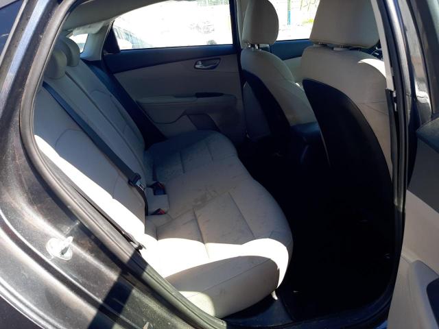 Photo 6 from auction – 2021 KIA FORTE FE with VIN 3KPF24AD1ME357410
