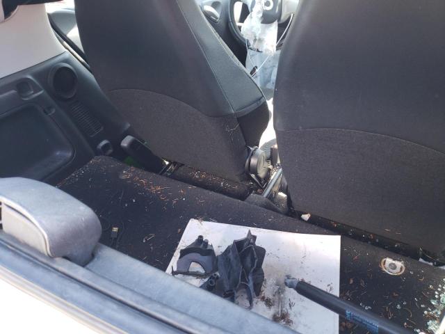 Photo 6 from auction – 2013 SMART FORTWO with VIN WMEEJ9AA3DK678395