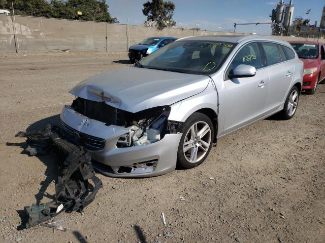 Photo 2 from auction – 2015 VOLVO V60 PREMIE with VIN YV140MEB3F1208258