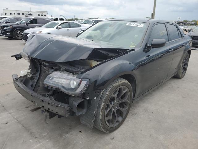 Photo 2 from auction – 2019 CHRYSLER 300 S with VIN 2C3CCABG7KH628645