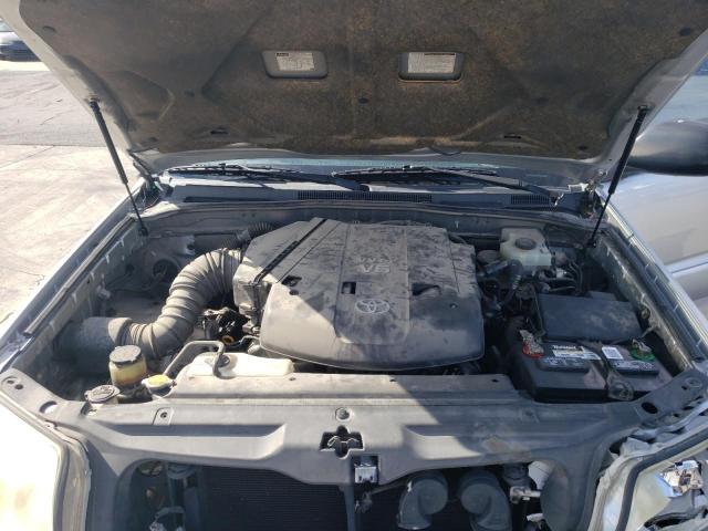 Photo 7 from auction – 2004 TOYOTA 4RUNNER SR with VIN JTEZU14R340036633