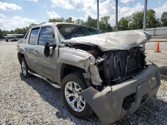 CHEVROLET AVALANCHE 2002 with VIN 3GNEC13T82G256787 - Photo from auction
