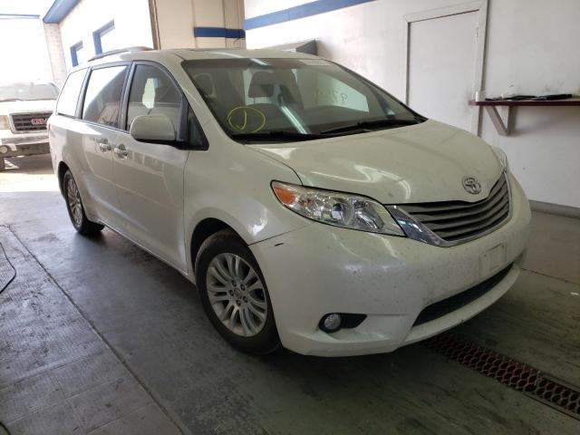 TOYOTA SIENNA XLE 2017 with VIN 5TDYZ3DC1HS844880 - Photo from auction