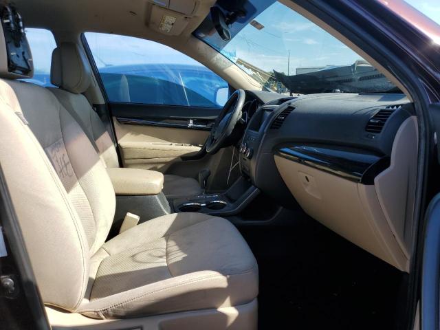 Photo 5 from auction – 2011 KIA SORENTO BA with VIN 5XYKT3A17BG140309