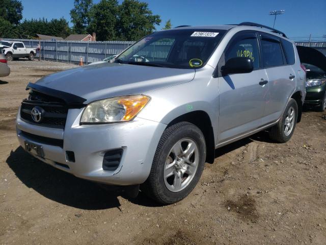 Foto 2 de la subasta – 2010 TOYOTA RAV4 con VIN JTMBF4DV2AD035105