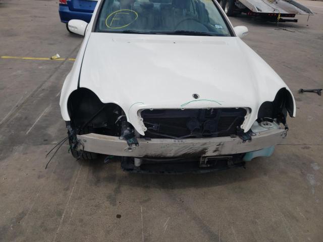 Photo 9 from auction – 2004 MERCEDES-BENZ C 320 with VIN WDBRF64J34F478622