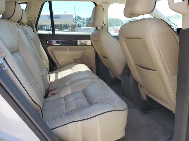 Photo 6 from auction – 2009 LINCOLN MKX with VIN 2LMDU68CX9BJ13523