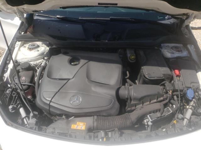 Photo 7 from auction – 2018 MERCEDES-BENZ CLA 250 with VIN WDDSJ4EB4JN686397