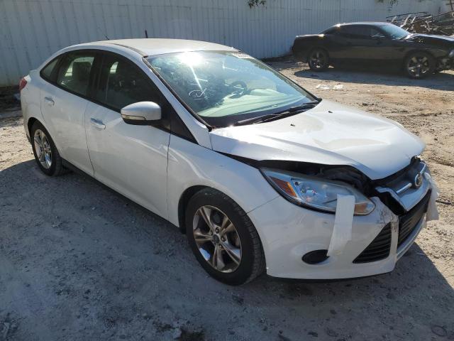 FORD FOCUS SE 2014 with VIN 1FADP3F26EL165182 - Photo from auction
