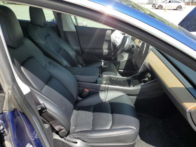 Photo 5 from auction – 2019 TESLA MODEL 3 with VIN 5YJ3E1EB2KF437338