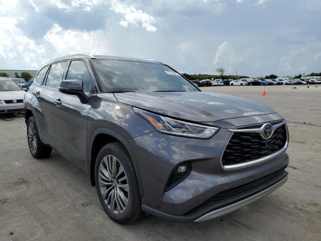 TOYOTA HIGHLANDER 2021 مع رقم تعريف المركبة 5TDFZRAH0MS056676 - صورة من المزاد