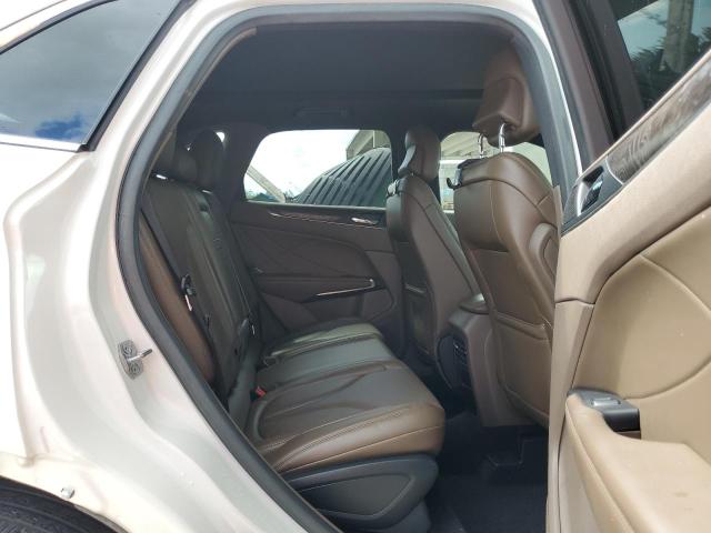 Photo 6 from auction – 2017 LINCOLN MKC RESERV with VIN 5LMTJ3DH0HUL11985