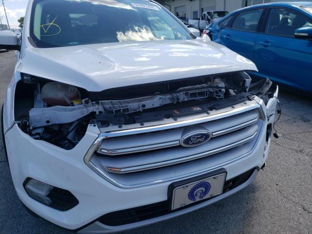Photo 9 from auction – 2018 FORD ESCAPE SE with VIN 1FMCU9GD0JUC56112
