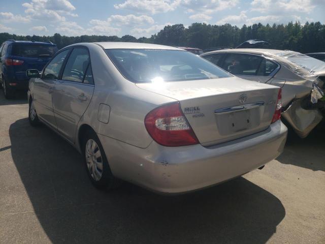 Photo 3 from auction – 2002 TOYOTA CAMRY LE with VIN 4T1BE32K12U573670