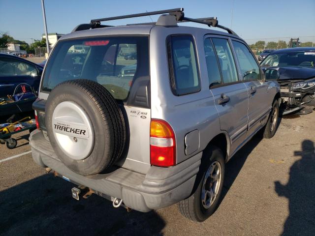Photo 4 from auction – 2001 CHEVROLET TRACKER with VIN 2CNBJ13C016915727