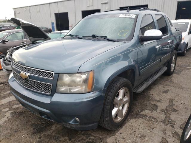 Photo 2 from auction – 2011 CHEVROLET AVALANCHE with VIN 3GNTKFE30BG232987