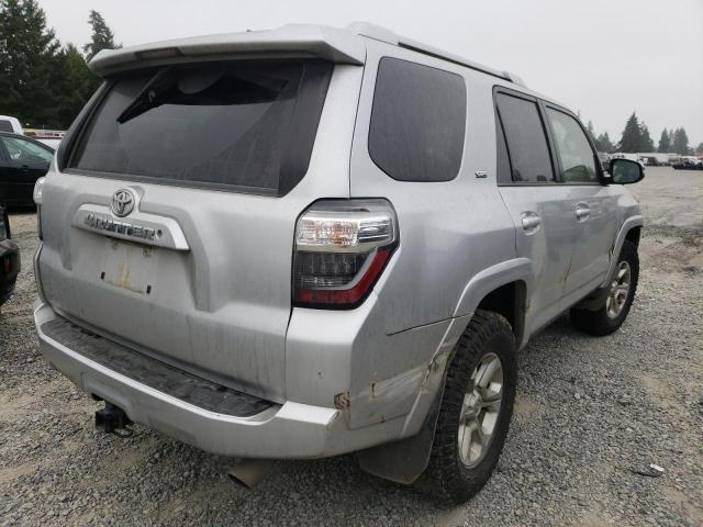 Photo 4 from auction – 2018 TOYOTA 4RUNNER SR with VIN JTEBU5JRXJ5601827