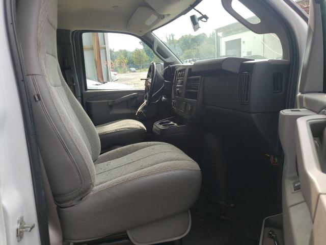 Photo 5 from auction – 2017 CHEVROLET EXPRESS G2 with VIN 1GCWGAFF0H1281794